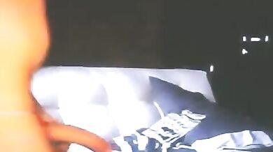 Ragazzo con culetto stretto e poene grosso