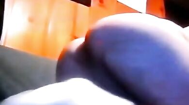 Ragazzo con culetto stretto e poene grosso