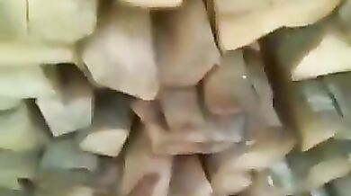 Soldato russo si fa una sega