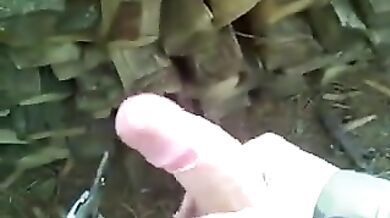 Soldato russo si fa una sega