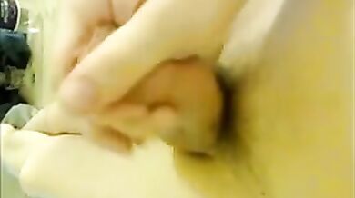 Ragazzino con cazzo a salsiccia