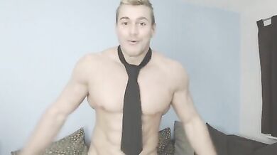 Video messaggio di un culturista gay