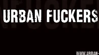 Sesso gay tra Ruben e Lucky Joe