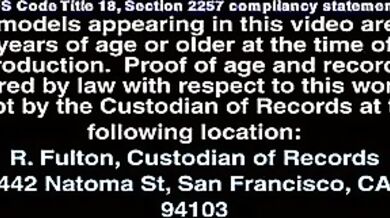 Pompino gay con ingoio