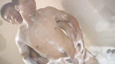 Taiwanesi arrapati si divertono