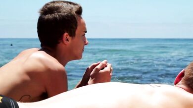 Incontro gay in spiaggia