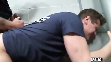 Sesso gay in prigione