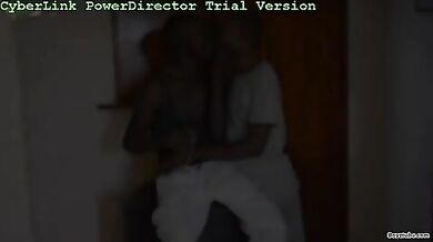 Africani gay si pisciano in bocca