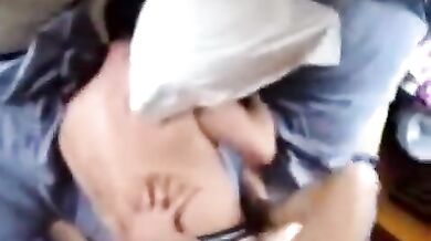 Il bel culo sodo di mio figlio