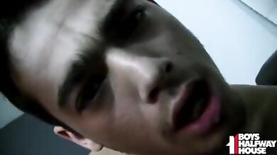 Ventenne porco sodomizzato duramente