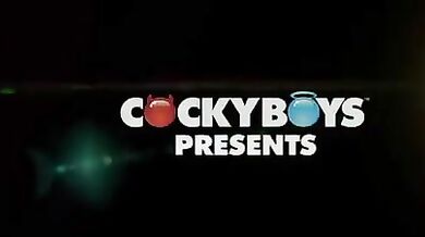 Orgia gay tra amici di merende