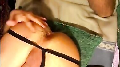 Sfondo il culo di mio figlio