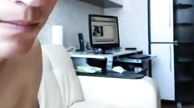 Papà sborra nella bocca del figlio