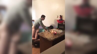 Ragazzo amatoriale scopato duramente