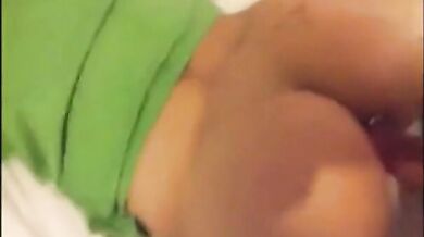 Twink nudi si divertono a incularsi