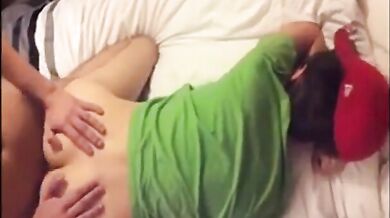 Twink nudi si divertono a incularsi