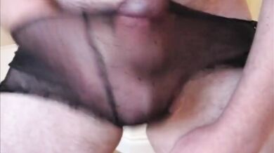 Gay Crossdresser si sega ...