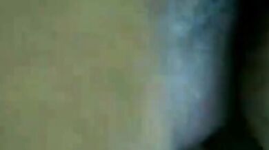 Vecchio scopa un uomo più giovane con il suo grosso cazzo