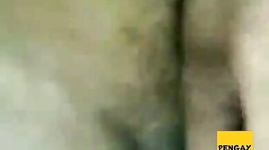 Vecchio scopa un uomo più giovane con il suo grosso cazzo