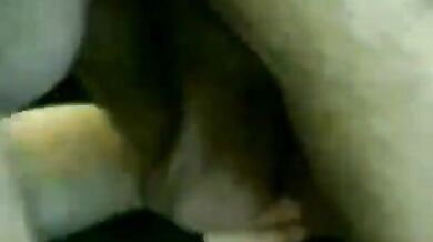 Vecchio scopa un uomo più giovane con il suo grosso cazzo