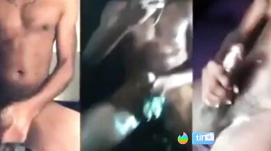 Uomini neri si masturbano e sborrano