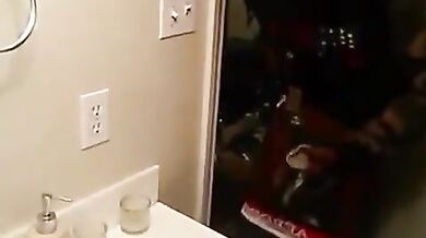 Black Stad sega il suo enorme cazzo in cam