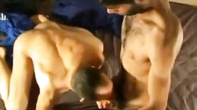 Cazzo enorme succhiato da un dilettante