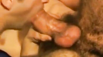 Cazzo enorme succhiato da un dilettante