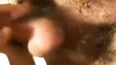 Cazzo enorme succhiato da un dilettante