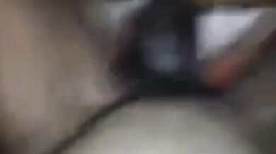 Un grosso cazzo nero mi fotte il culo