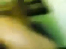 Sesso di gruppo tra papà amatoriali in Indonesia