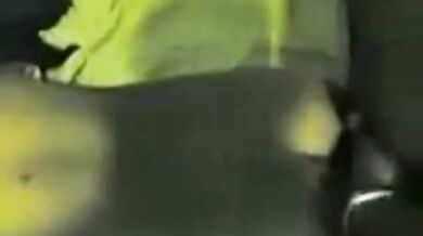 Sesso di gruppo tra papà amatoriali in Indonesia