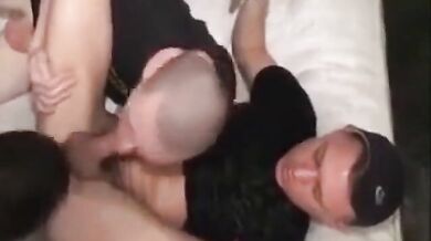 Tre ragazzi chav inglesi: sport acquatici e scopata