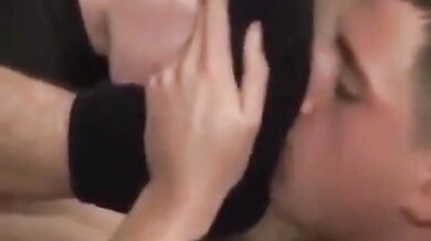 Tre ragazzi chav inglesi: sport acquatici e scopata