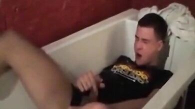 Tre ragazzi chav inglesi: sport acquatici e scopata