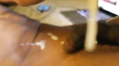 Grossi cazzi neri: esplosione di sborra!