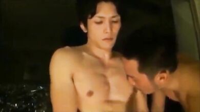 Sesso di gruppo asiatico amatoriale