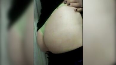 Lo spogliarello di Emo Twink