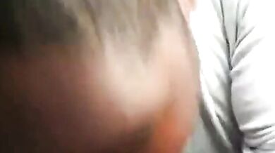 Ragazzo nero mi succhia a secco nella sua macchina