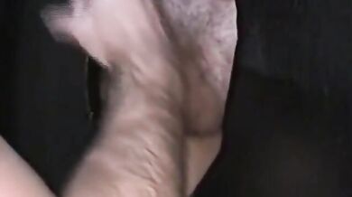 Festa degli squirt al Glory Hole