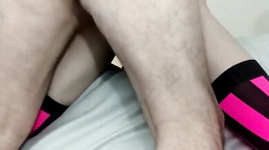 Papà scopa forte travestito magro