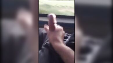 Gran pompino in un autobus