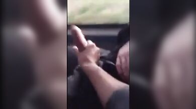 Gran pompino in un autobus