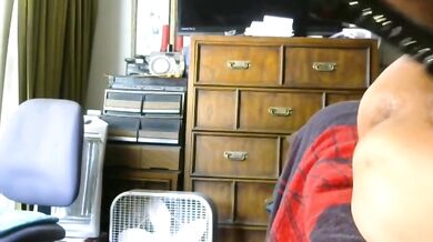 Cazzo grosso senza preservativo per il mio culo arrapato