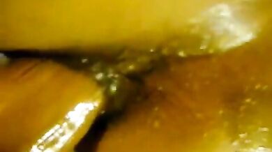 Papà amatoriale senza preservativo scopa un ragazzo