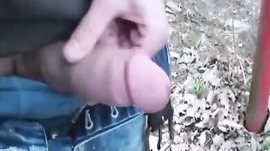 Twink si masturba in webcam