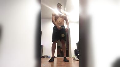 Cazzo messicano enorme spacca bocche e culi stretti senza pietà