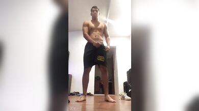 Cazzo messicano enorme spacca bocche e culi stretti senza pietà