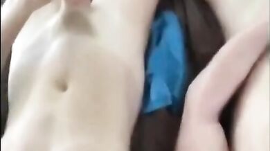 Divertimento in webcam tra amici: veniamo insieme