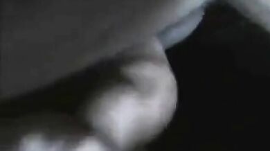 Attracco e sborrata nel prepuzio - Sega amatoriale gay